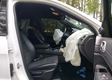 2021 Jeep Grand Cherokee Laredo X 4X2 из США, поврежденный, VIN 1C4RJEAG3MC550990